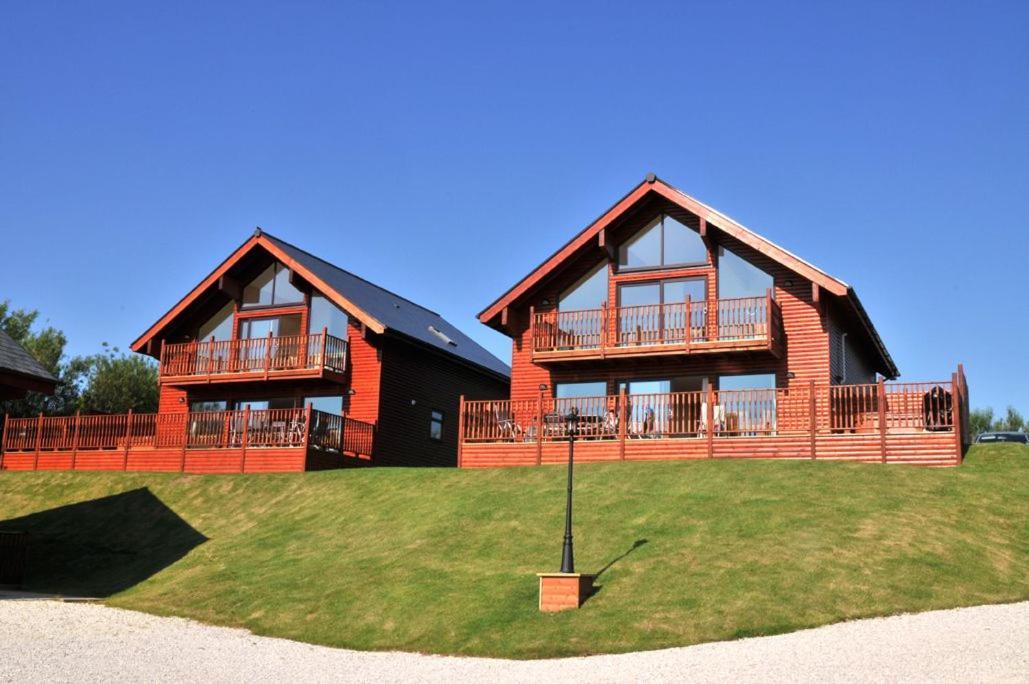 Trevone House With Hot Tub On Retallack Resort Padstow Exterior photo